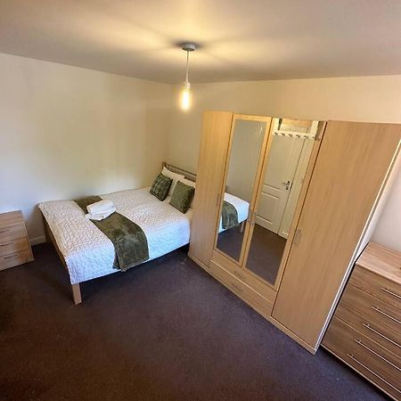 New Build 2 Bedroom With 2 Bath In London Eksteriør billede