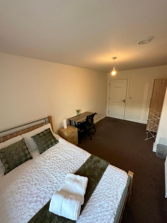 New Build 2 Bedroom With 2 Bath In London Eksteriør billede