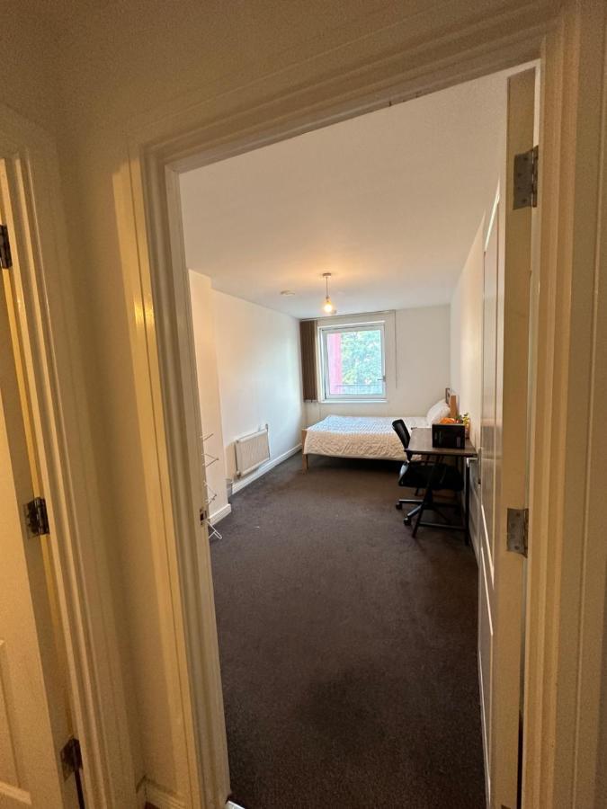 New Build 2 Bedroom With 2 Bath In London Eksteriør billede