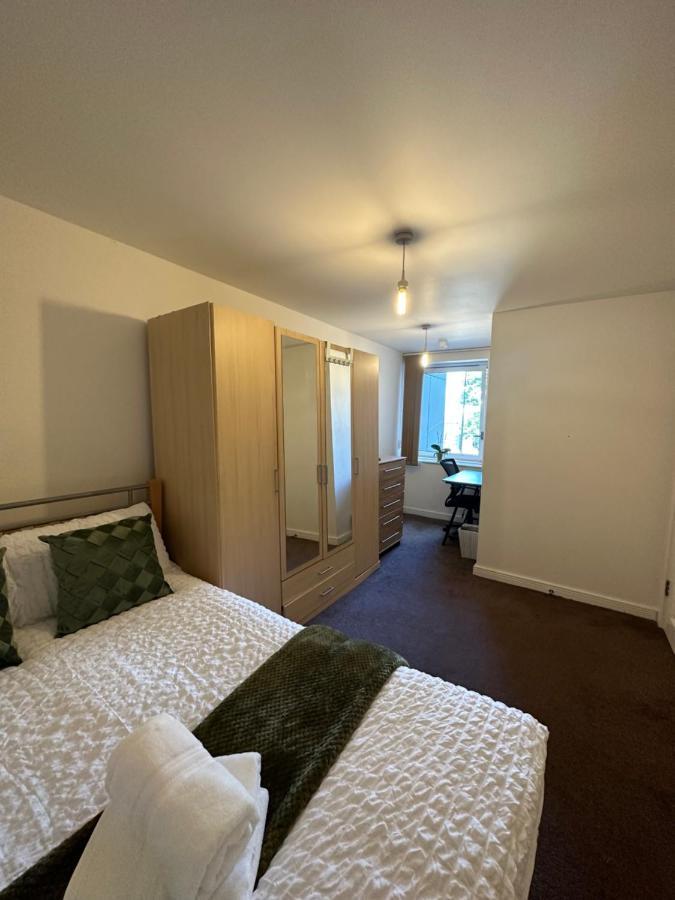 New Build 2 Bedroom With 2 Bath In London Eksteriør billede