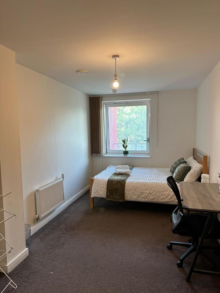 New Build 2 Bedroom With 2 Bath In London Eksteriør billede