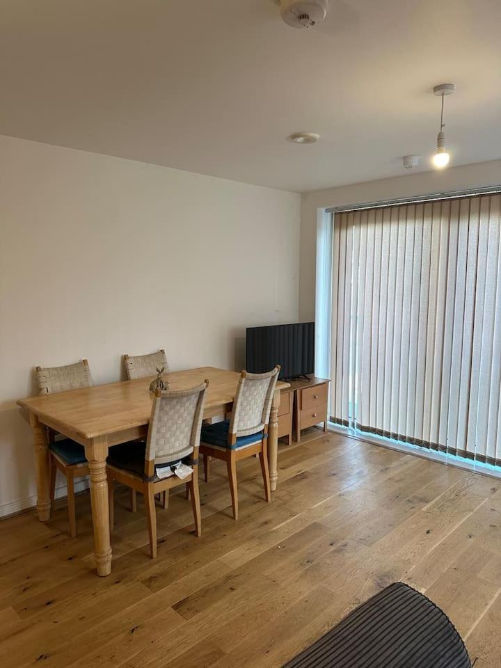 New Build 2 Bedroom With 2 Bath In London Eksteriør billede