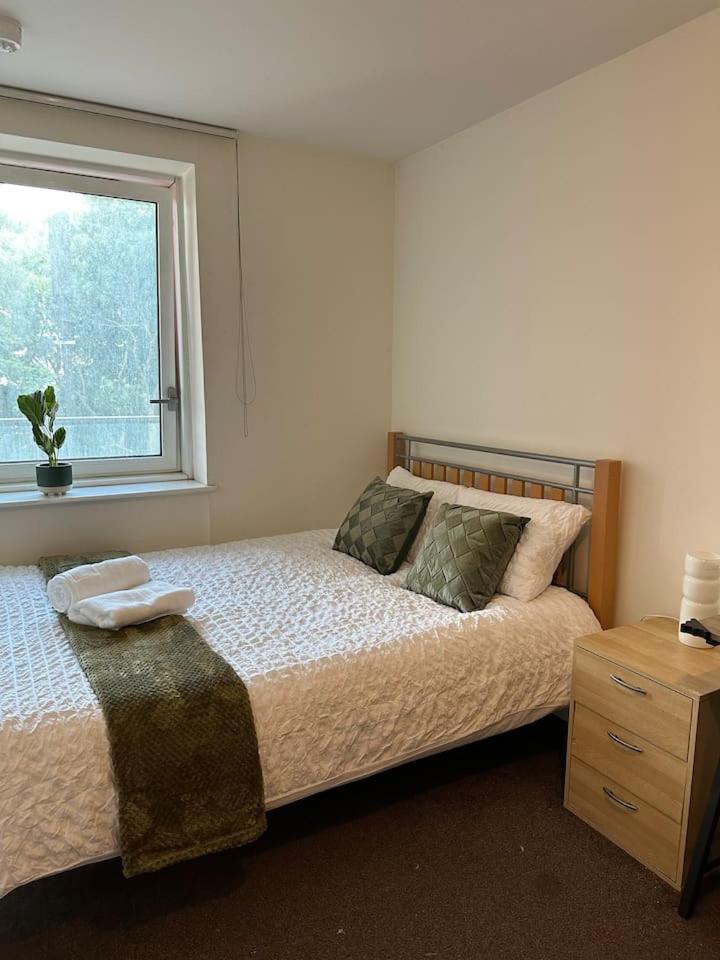New Build 2 Bedroom With 2 Bath In London Eksteriør billede