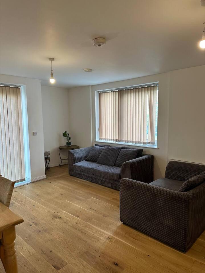 New Build 2 Bedroom With 2 Bath In London Eksteriør billede